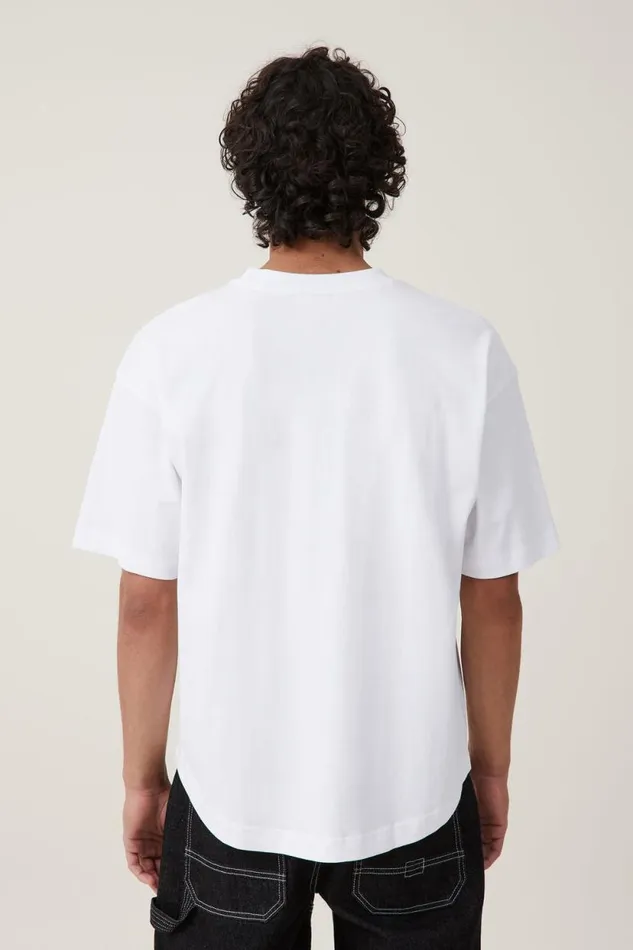 Box Fit Scooped Hem TShirt White Men Cotton On Tees and Tanks Box Fit Scooped Hem TShirt White Men Cotton On Tees and Tanks