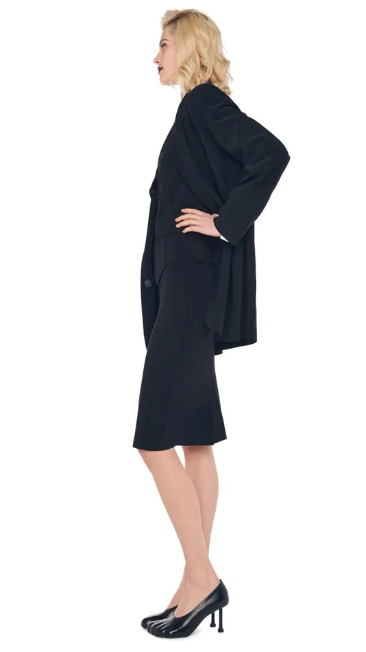 Norma Kamali Wardrobe STRAIGHT SKIRT With OVERSIZED SINGLE BREASTED JACKET 8211 Clothing Norma Kamali Wardrobe STRAIGHT SKIRT With OVERSIZED SINGLE BREASTED JACKET 8211 Clothing
