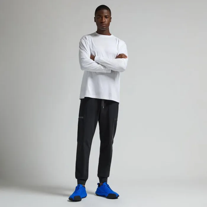 Pants Men GFORE STRETCH WARP KNIT OPS CARGO JOGGER Onyx Pants Men GFORE STRETCH WARP KNIT OPS CARGO JOGGER Onyx