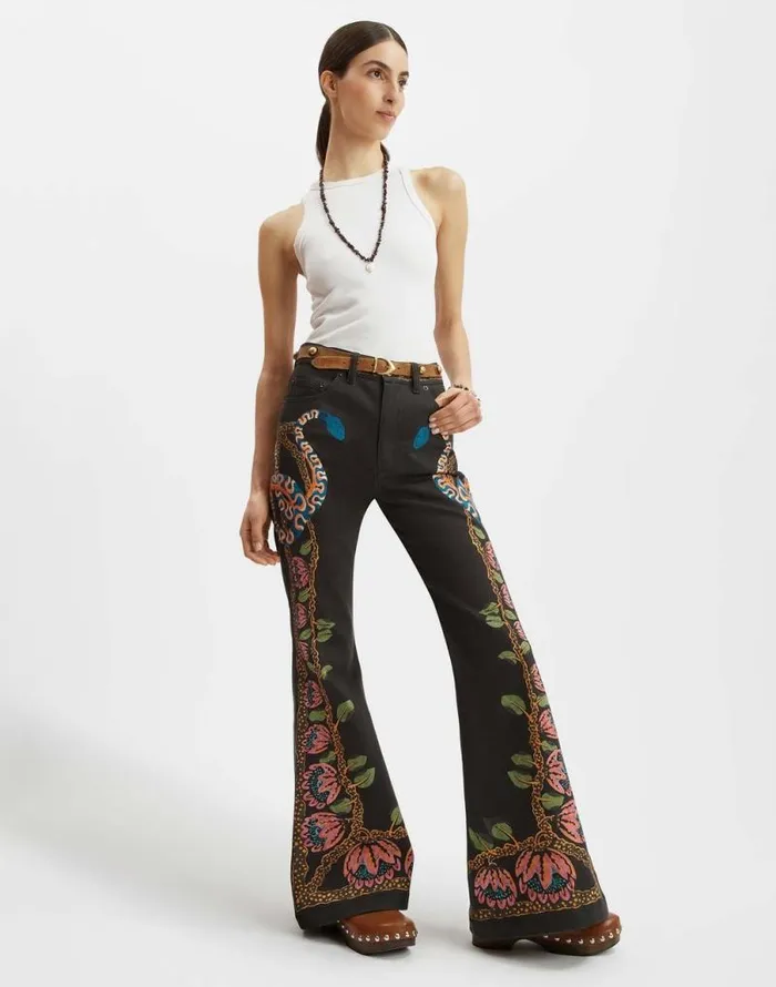 Superflare Jeans Eve Black Women La Double J Shorts and Pants Superflare Jeans Eve Black Women La Double J Shorts and Pants