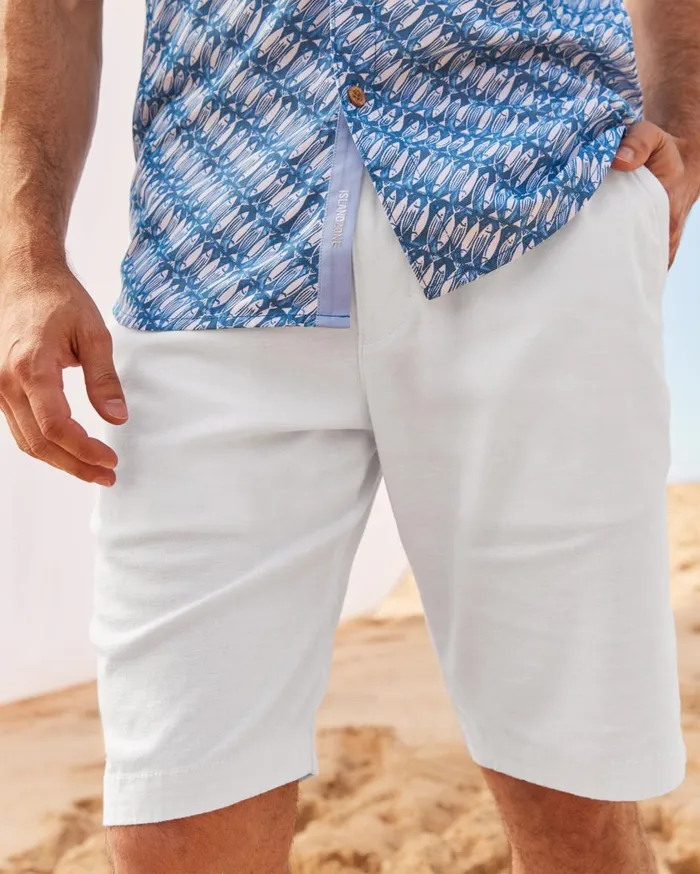 Tommy Bahama Disney Seashore View 8Inch Shorts Khaki Men Shorts Tommy Bahama Disney Seashore View 8Inch Shorts Khaki Men Shorts