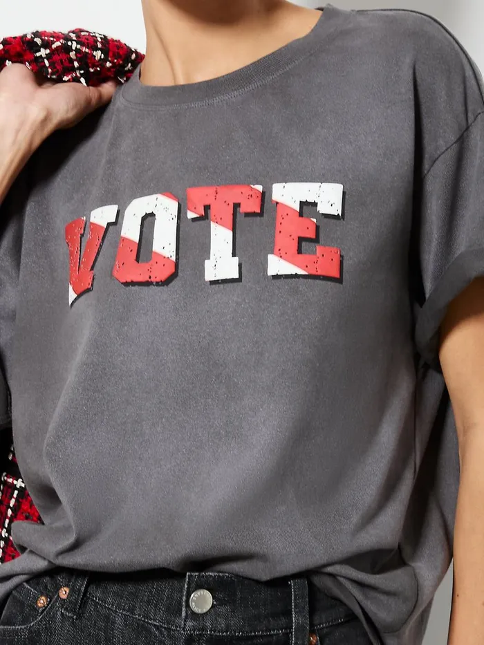 Tops Women Alice Olivia AO X I AM A VOTER EVAN OVERSIZED TEE United